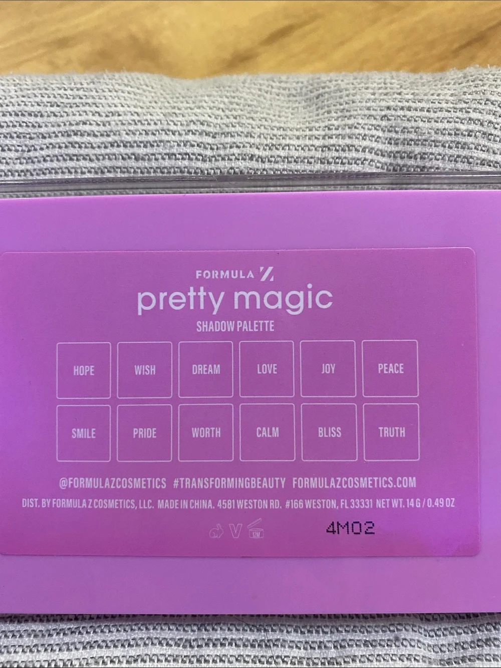 NWOT Purple Eyeshadow Palette — Mixed Matte & Shimmer Purples